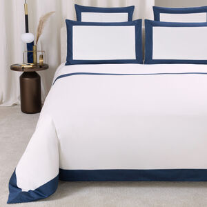 slide 1 Bold Duvet Cover