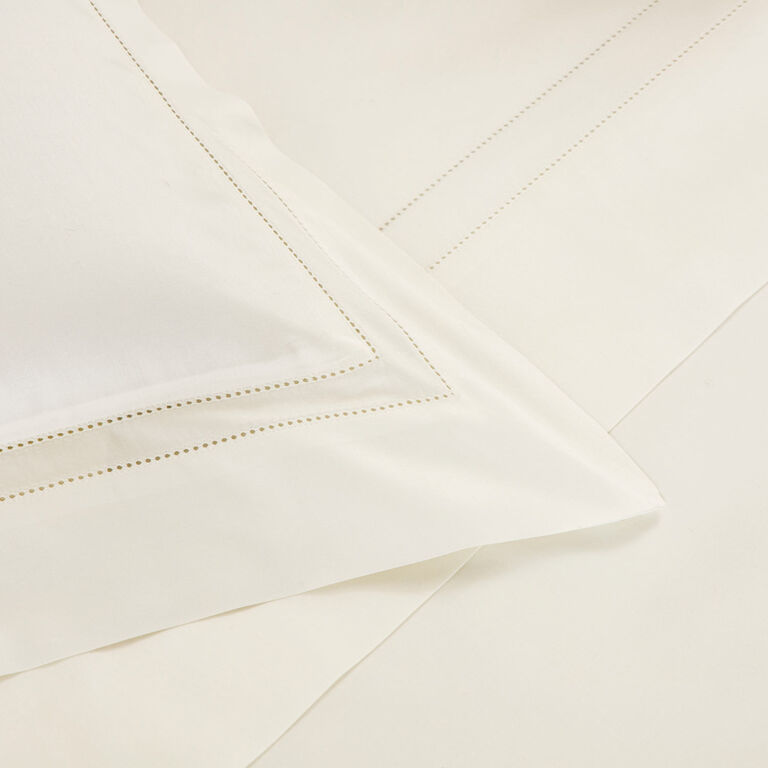 slide 3 Doppio Ajour Duvet Cover