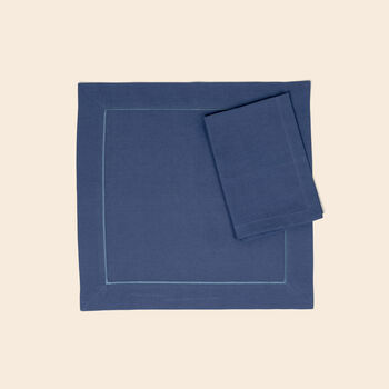 Define Placemats and Napkins Set