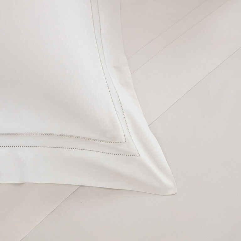 slide 3 Doppio Ajour Duvet Cover