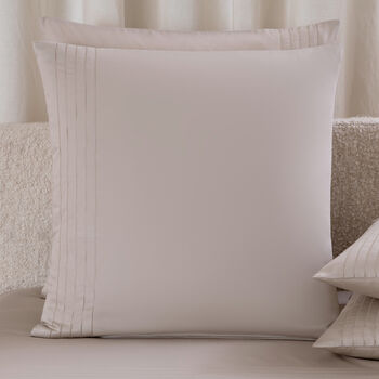 Lush Ajour Euro Pillowcase Set