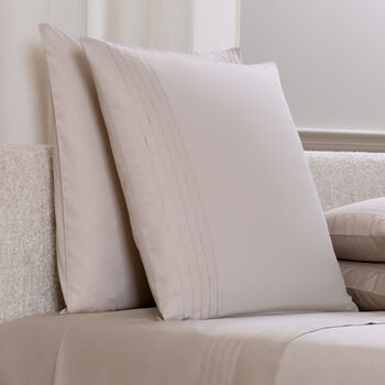 Lush Ajour Euro Pillowcase Set