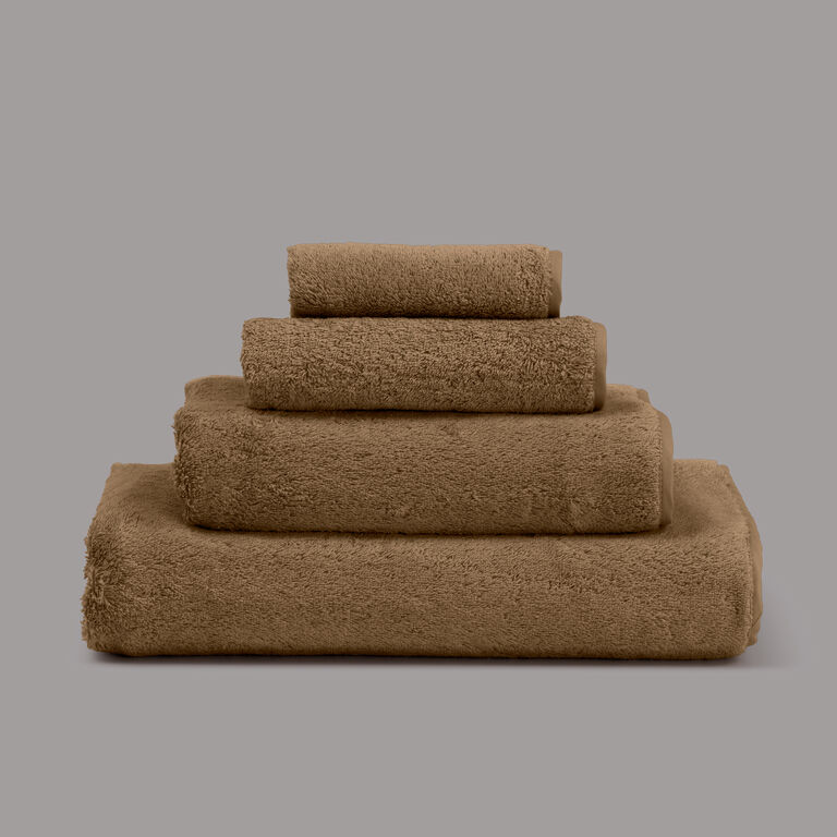 slide 4 Unito Bath Towel